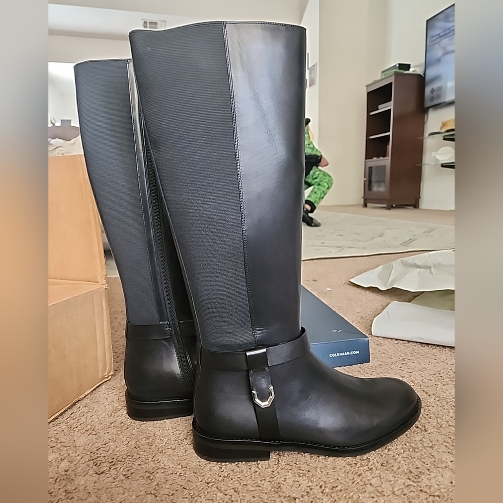 Cole Haan Womens  Camry Riding Leather Boots Black Zipper sz 9 NWB